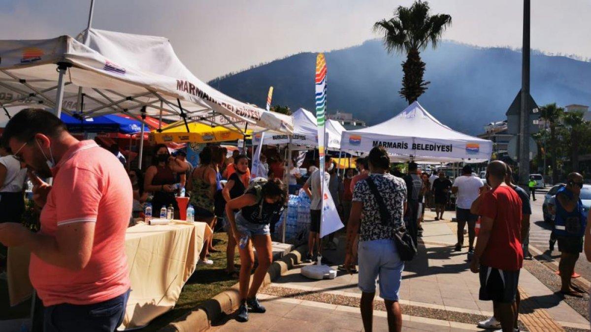 Marmaris tahliye ediliyor