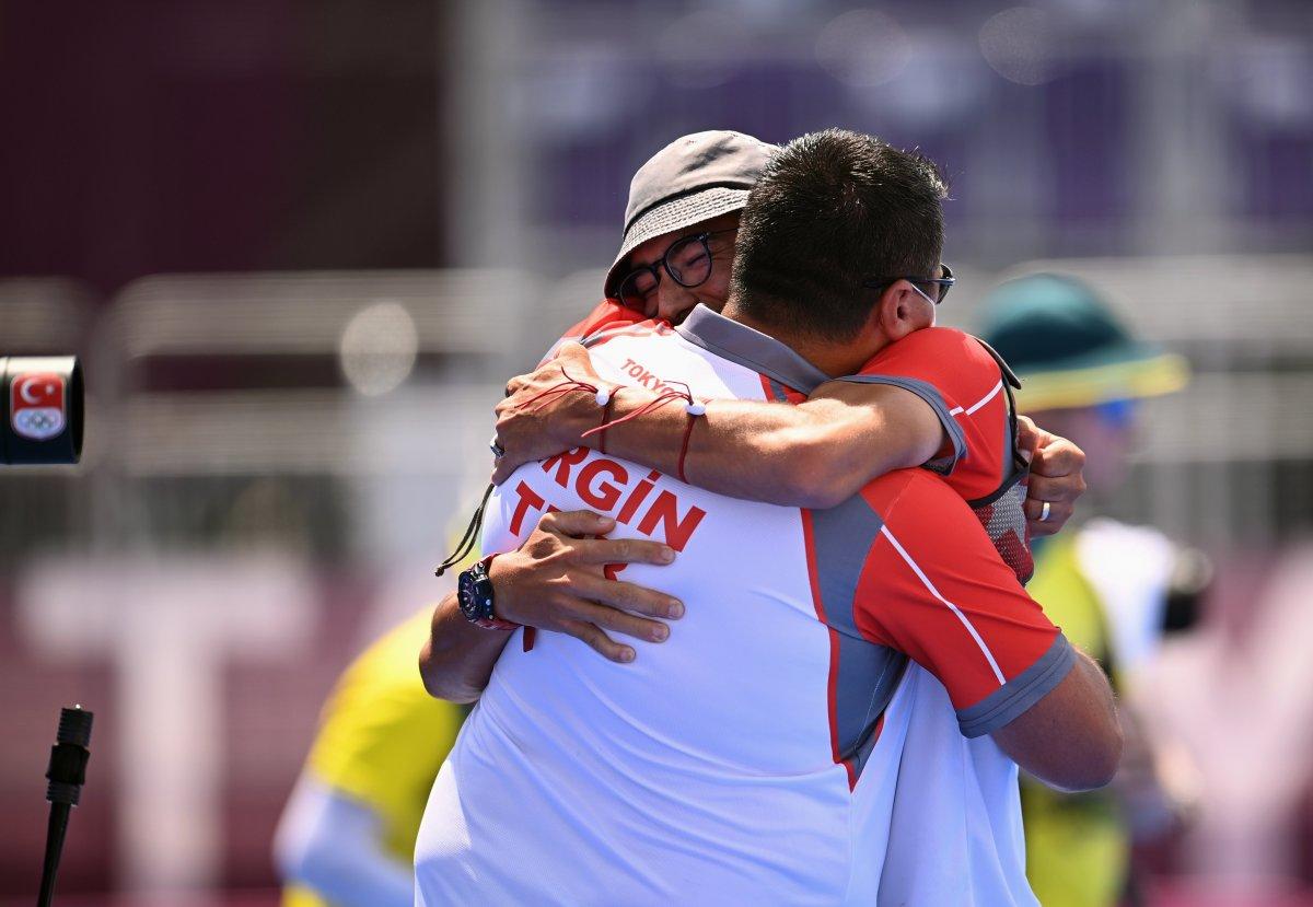 Mete Gazoz, Tokyo'da çeyrek finalde