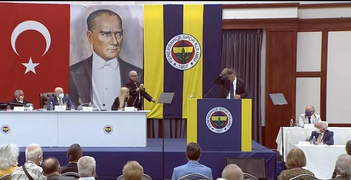 Ali Koç'un sinekle imtihanı