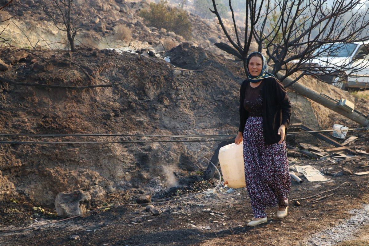 Aydıncık'taki yangından etkilenenler yaşadıklarını anlattı