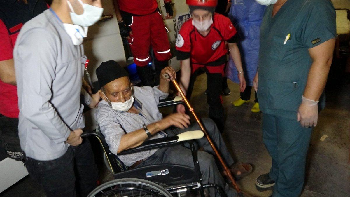 Manavgat'ta 2 yangın işçisi hayatını kaybetti