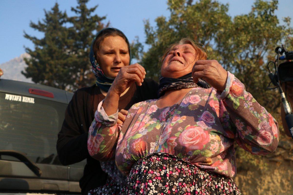 Aydıncık'taki yangından etkilenenler yaşadıklarını anlattı