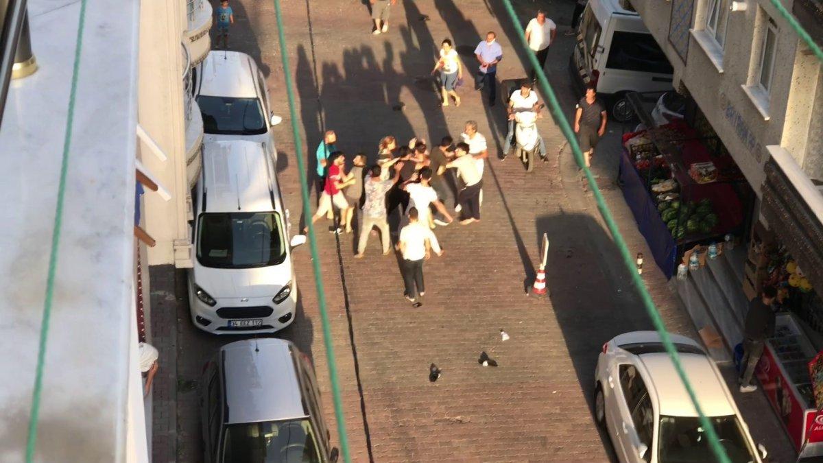 Bahçelievler’de yumruklu meydan kavgası