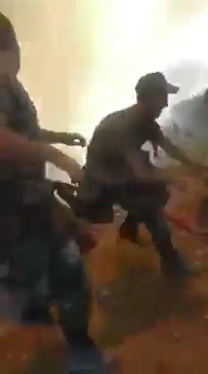 Askerler, Marmaris'teki orman yangınında alevlerin ortasında kaldı