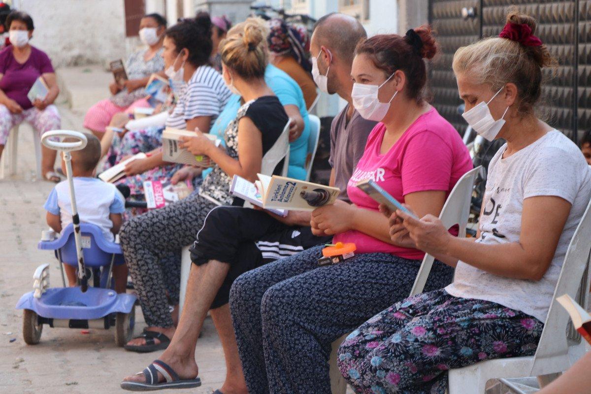 Ailelerle birlikte kitap okuma etkinliği