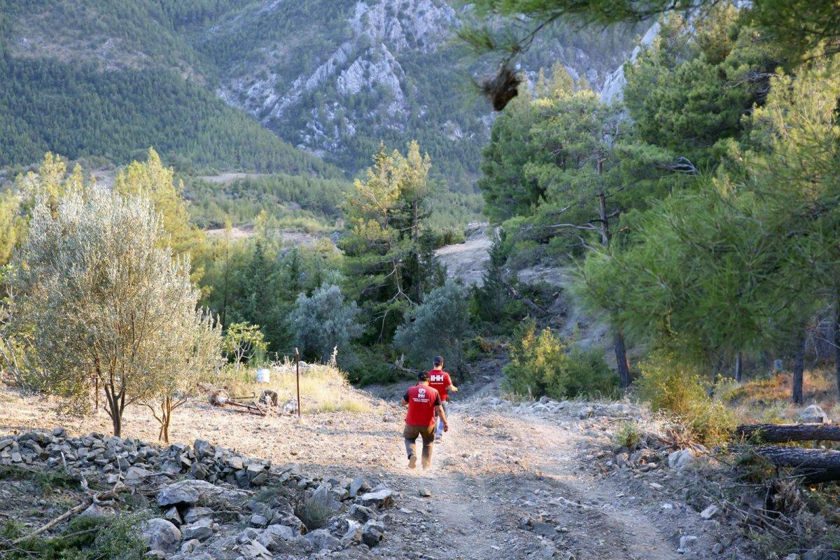 İHH ekipleri yangın bölgelerinde
