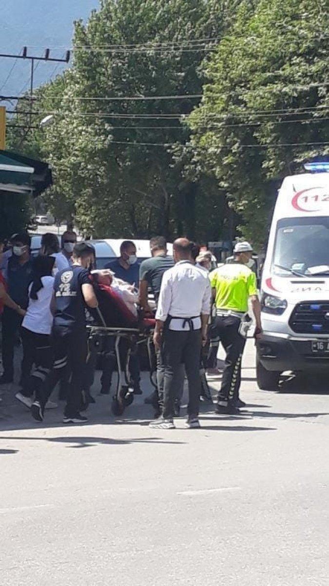 Bursa'da jeneratörden sızan gazdan zehirlenip yere yığıldılar