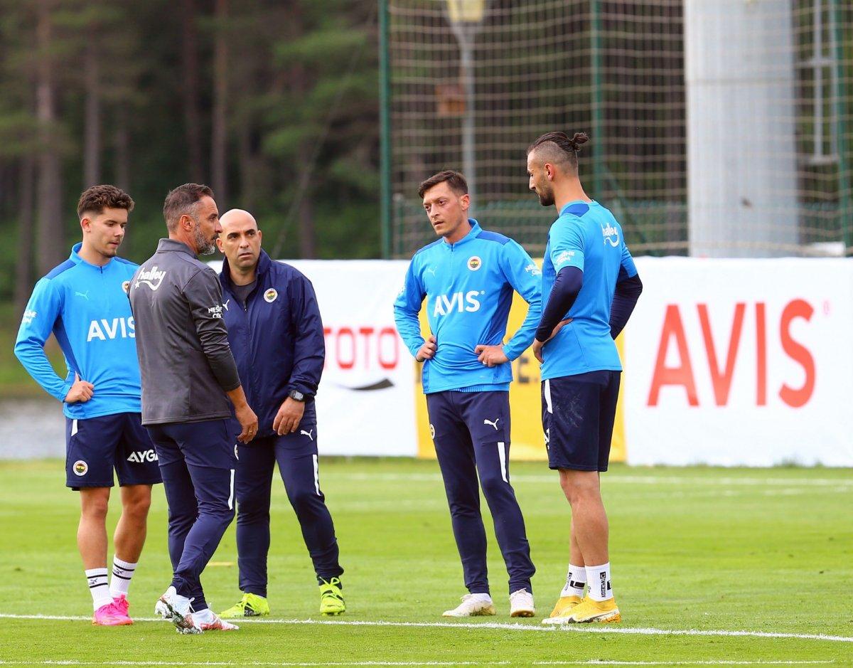 Vitor Pereira'nın lideri Mesut Özil