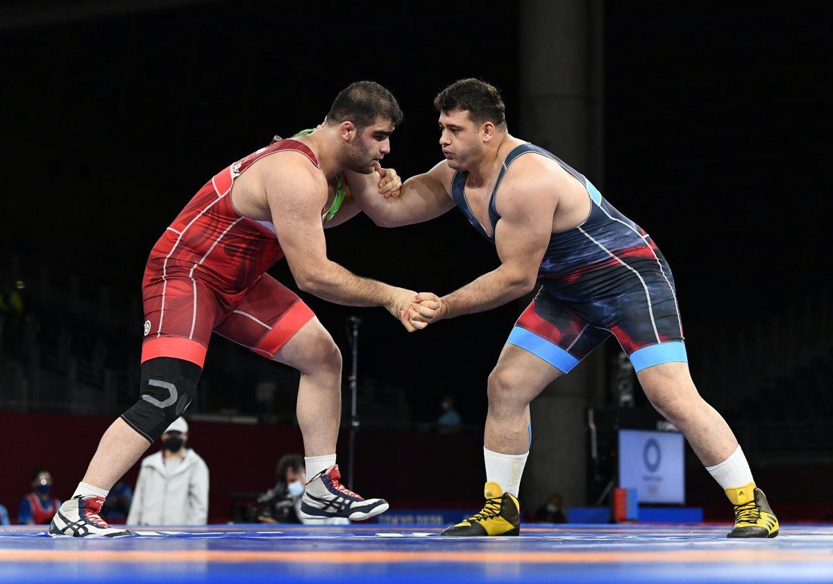 Rıza Kayaalp'ten bronz madalya