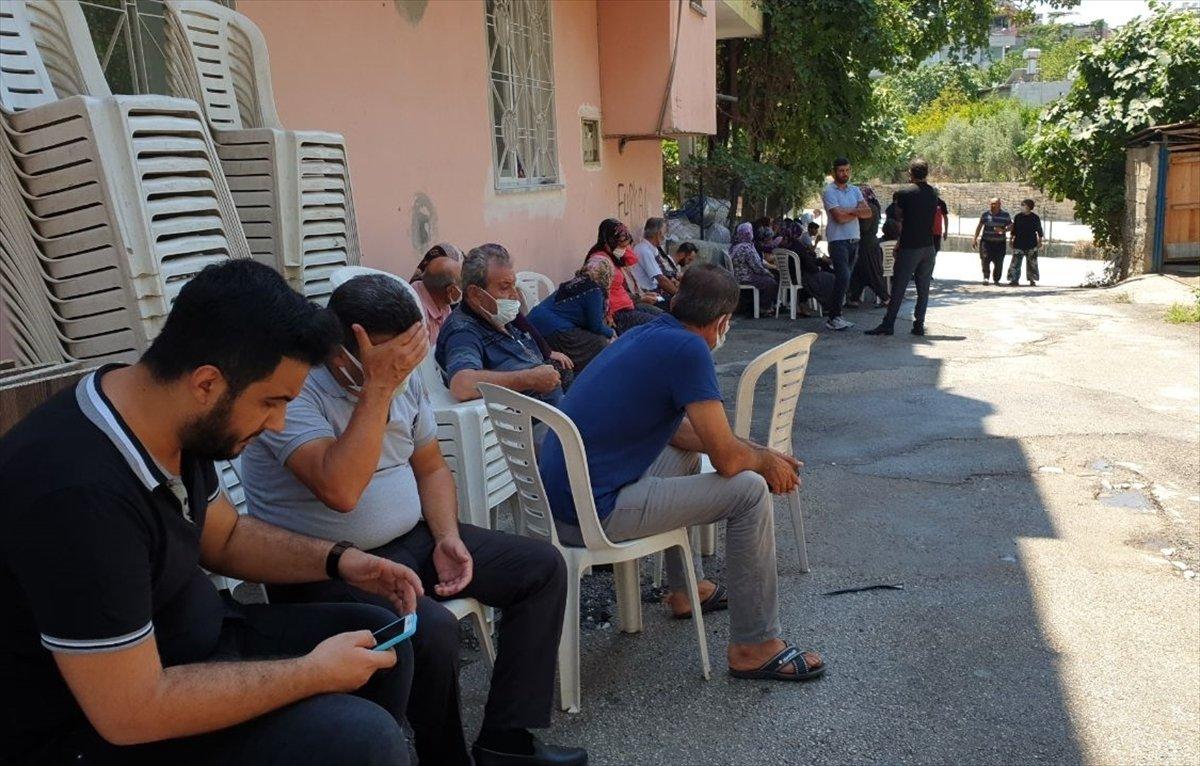 Azra Gülendam'ın babaevinde üzüntü hakim
