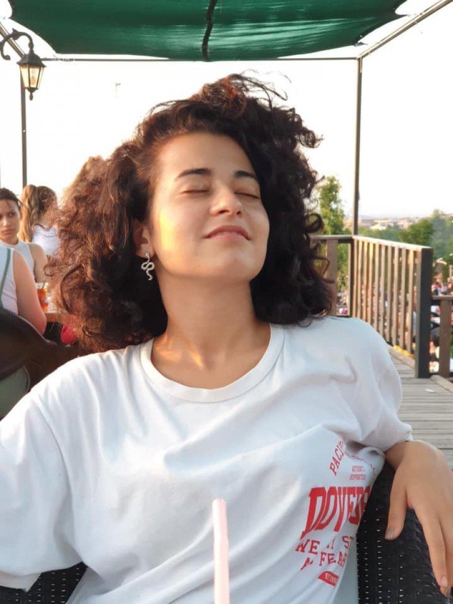 Azra Gülendam'ın babaevinde üzüntü hakim