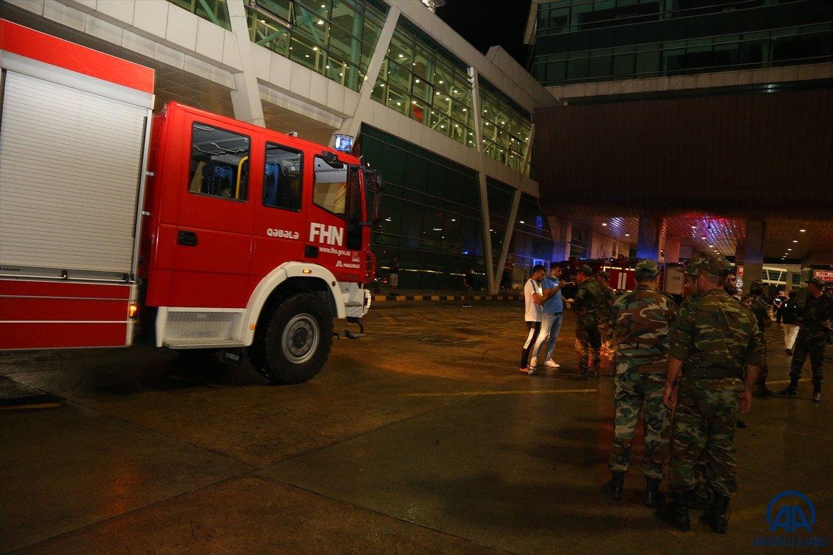 Azerbaycan'dan yangınla mücadeleye destek ekibi geldi