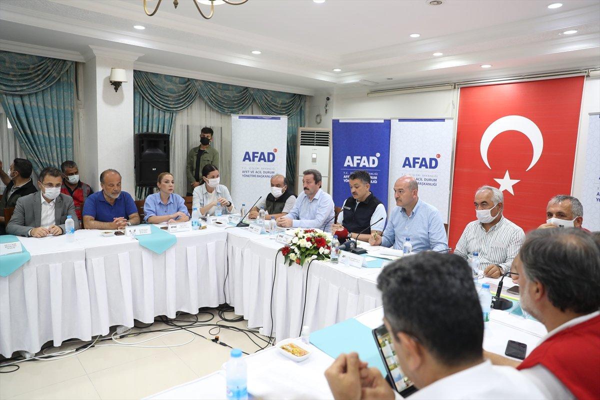 Süleyman Soylu'dan orman yangınlarıyla ilgili açıklama