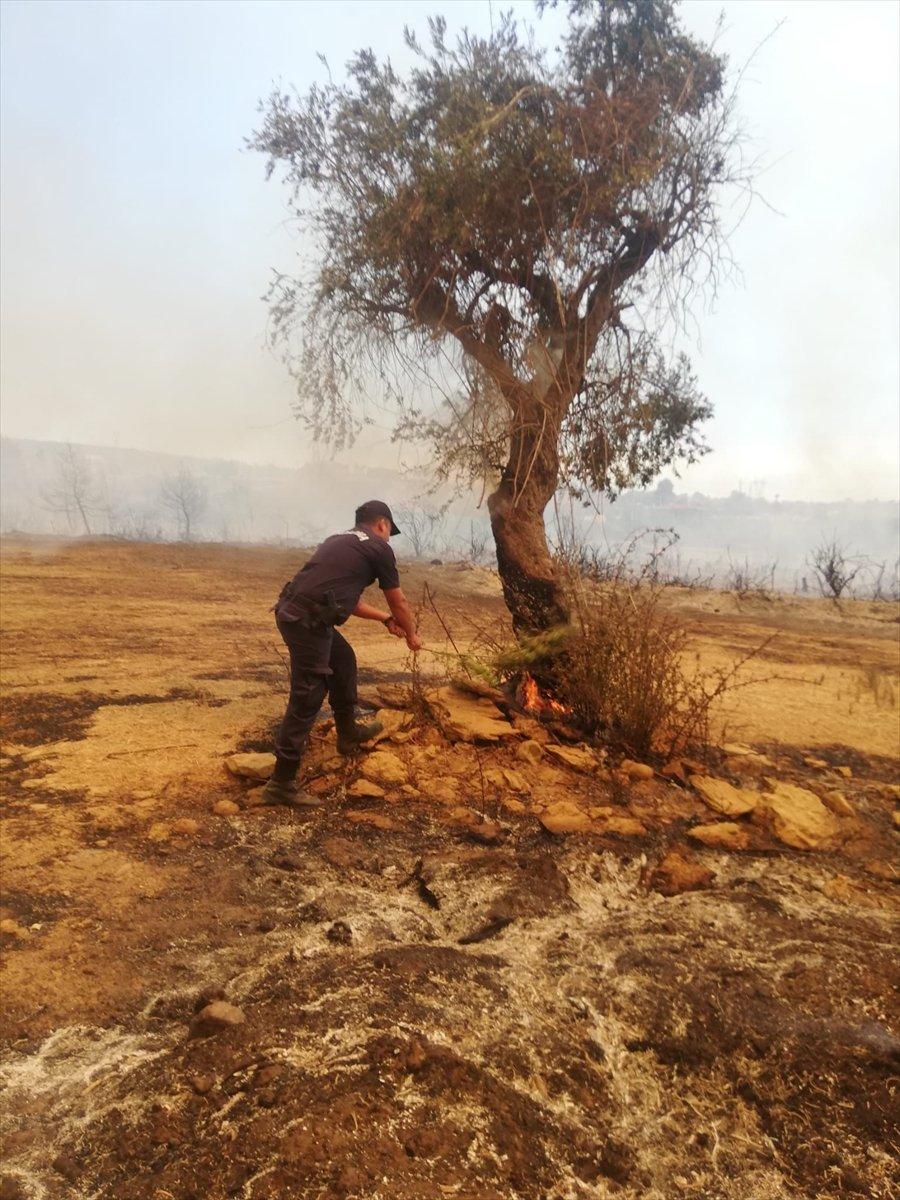Antalya’da yangın bölgesindeki ekipler, vatandaşlar için seferber oldu
