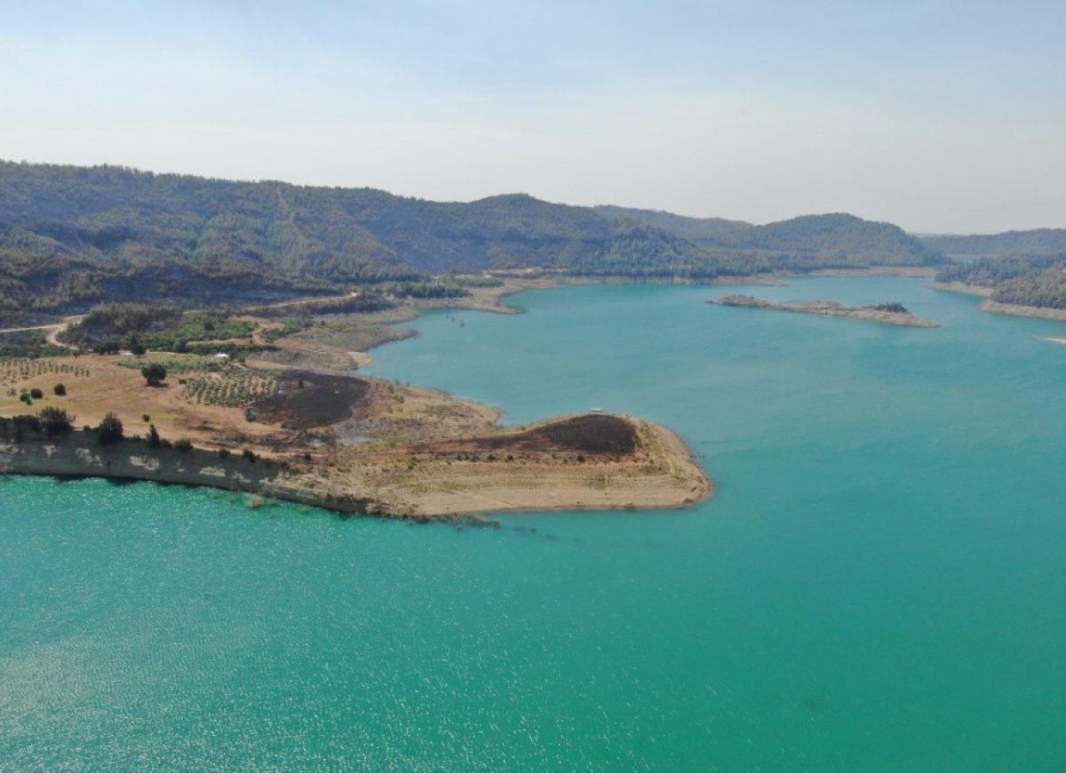 Antalya Manavgat'ta söndürülen alanlar havadan görüntülendi