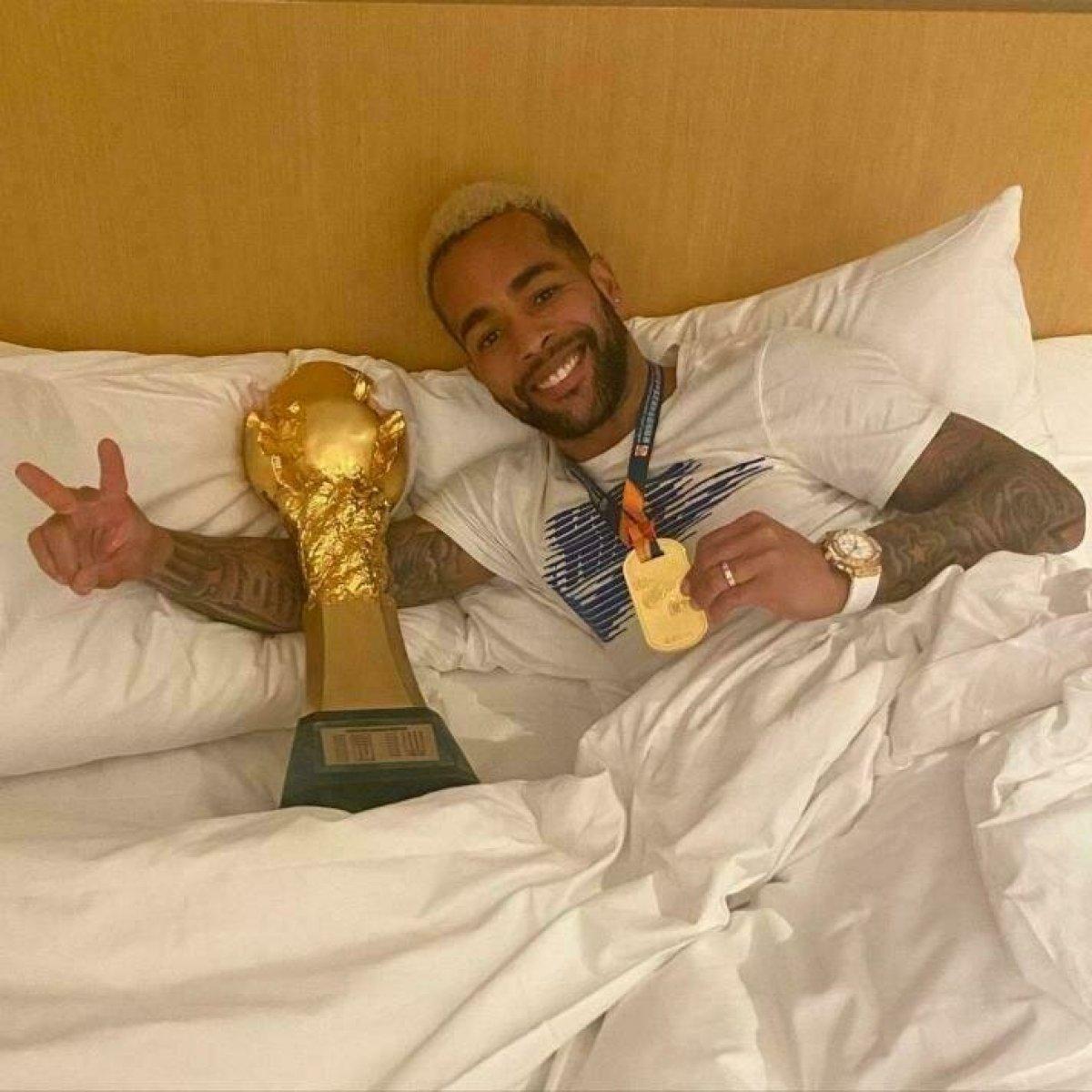 Alex Teixeira: Cumartesi İstanbul'a geliyorum