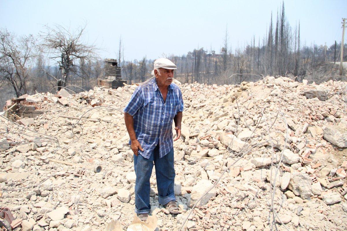 Antalya'da 4 evi yandı: 54 yıllık emeğim, 2 dakikada bitti