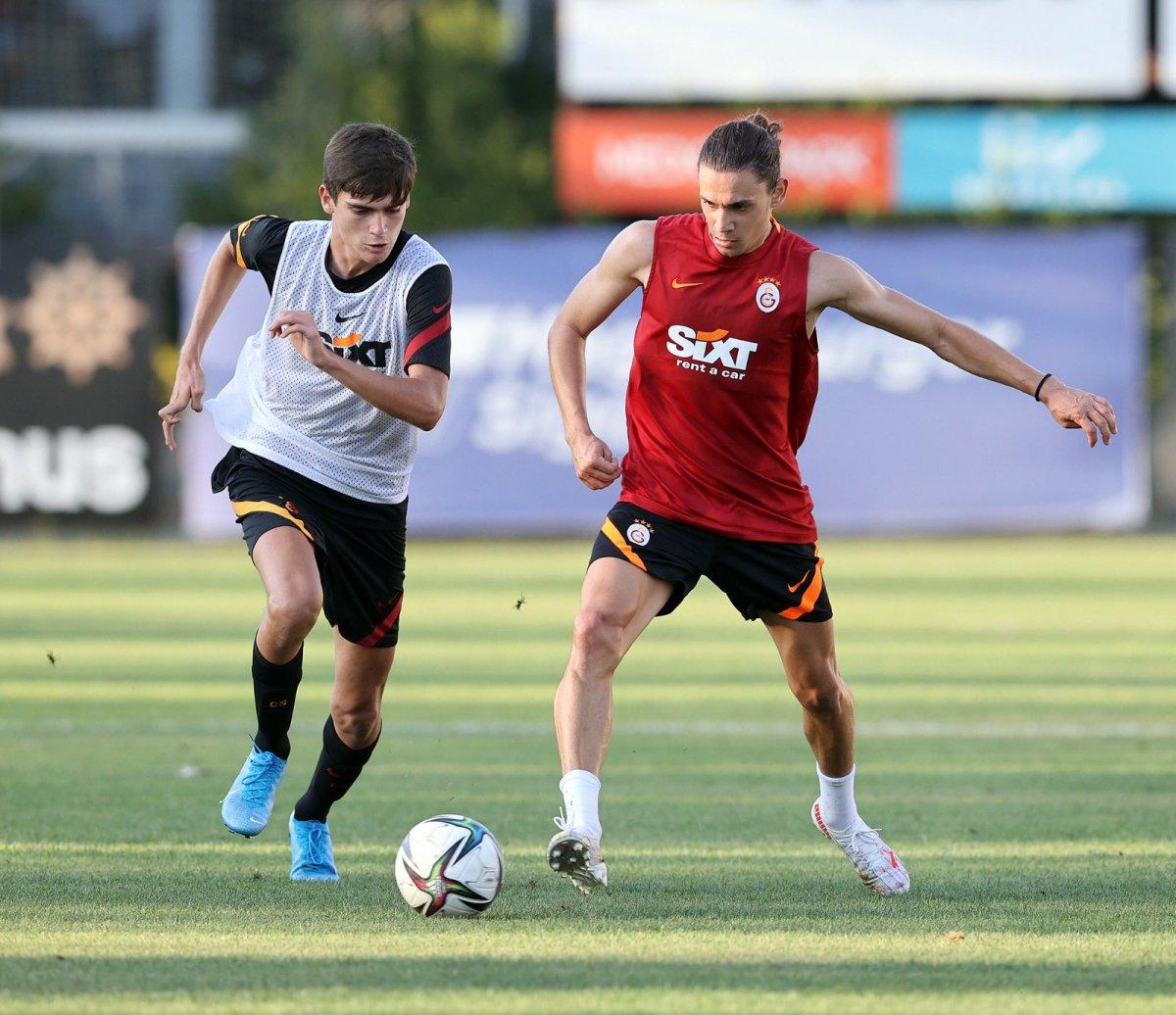 Galatasaray'da yeni transferler St. Johnstone maçına hazır