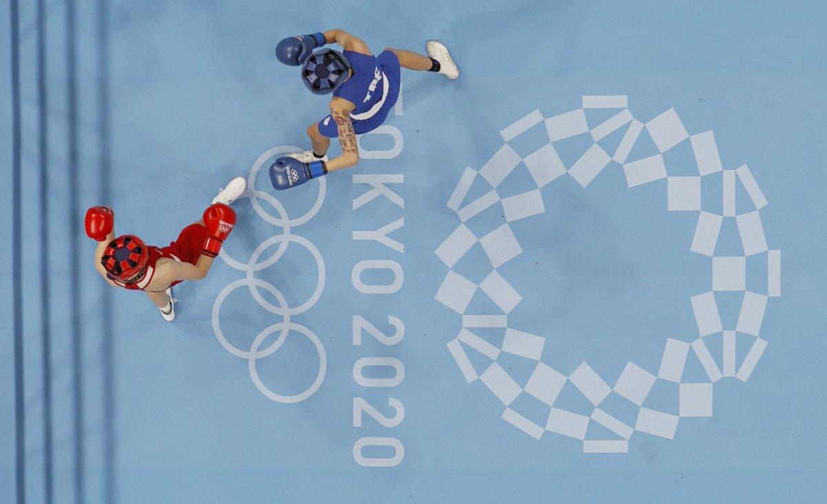 Milli boksör Buse Naz Çakıroğlu Tokyo'da finalde