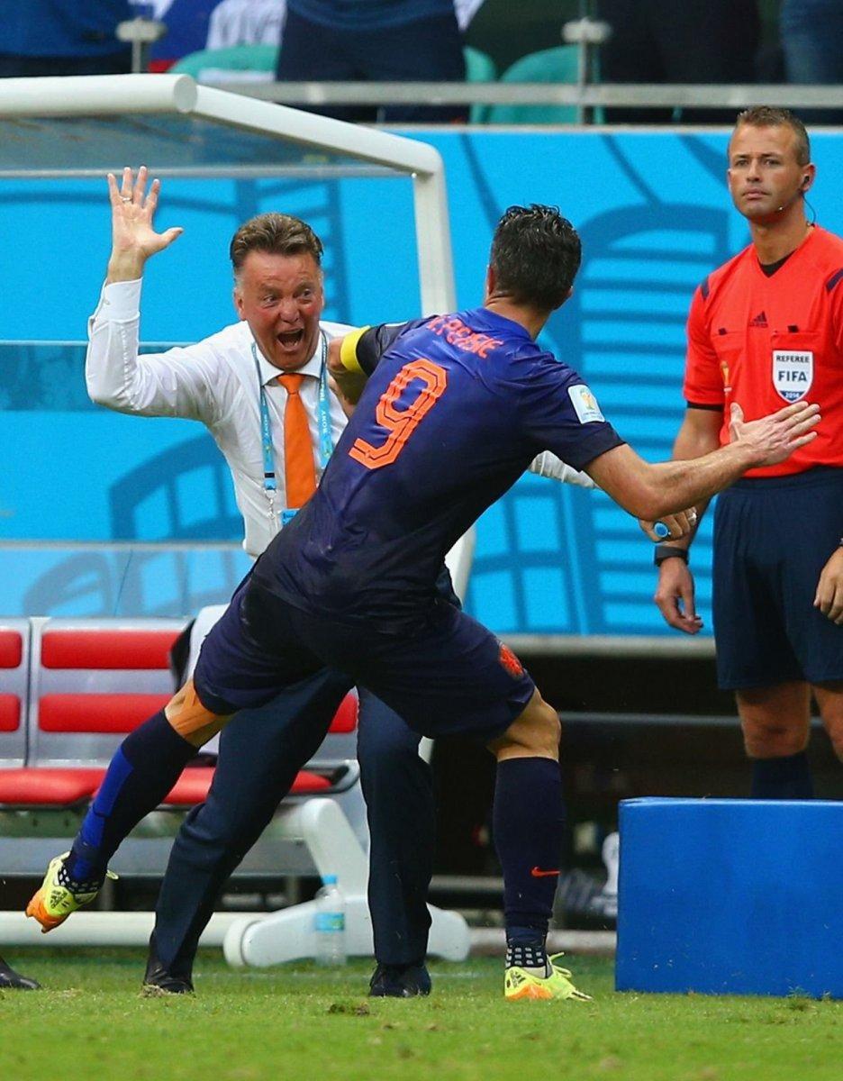 Hollanda Milli Takımı Louis van Gaal ile anlaştı