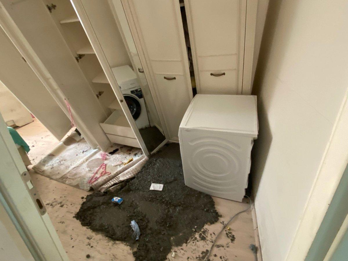 Arnavutköy'de inşaat sırasında yan evin duvarı yıkıldı