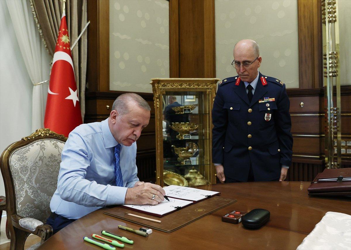 YAŞ kararları açıklandı