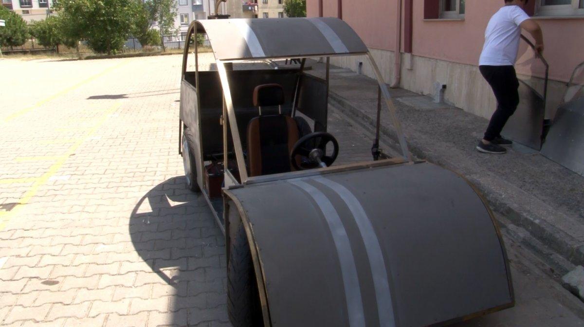 İstanbul'da liseli gençler araç tasarladı