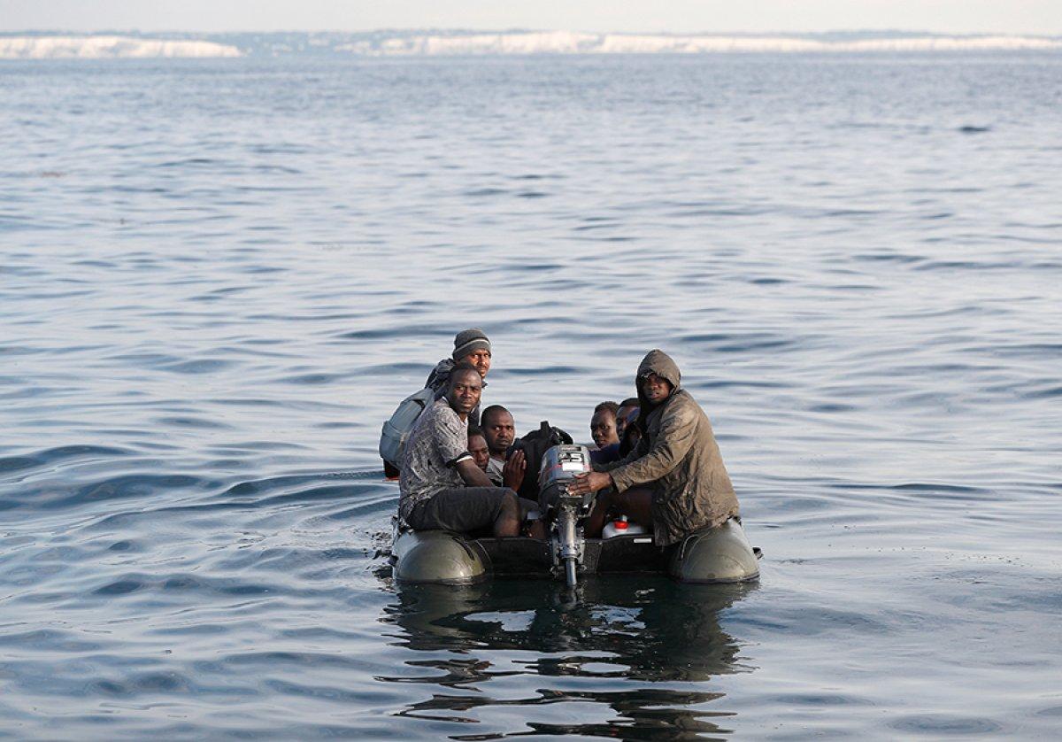 482 göçmen, Manş Denizi'ni geçti