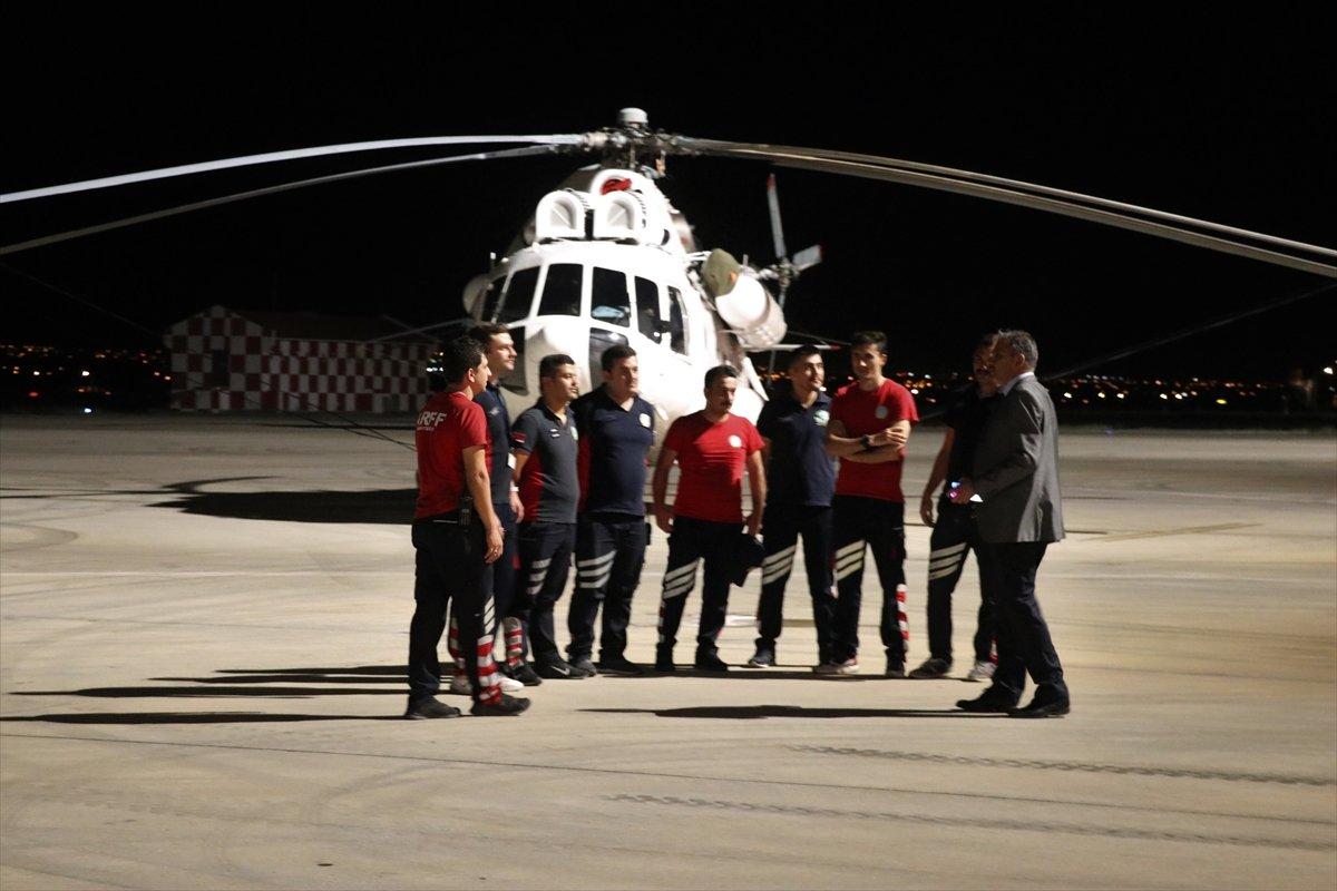 Ukrayna'dan gelen 5 helikopter, yangına gece müdahalesi için hazırlanıyor