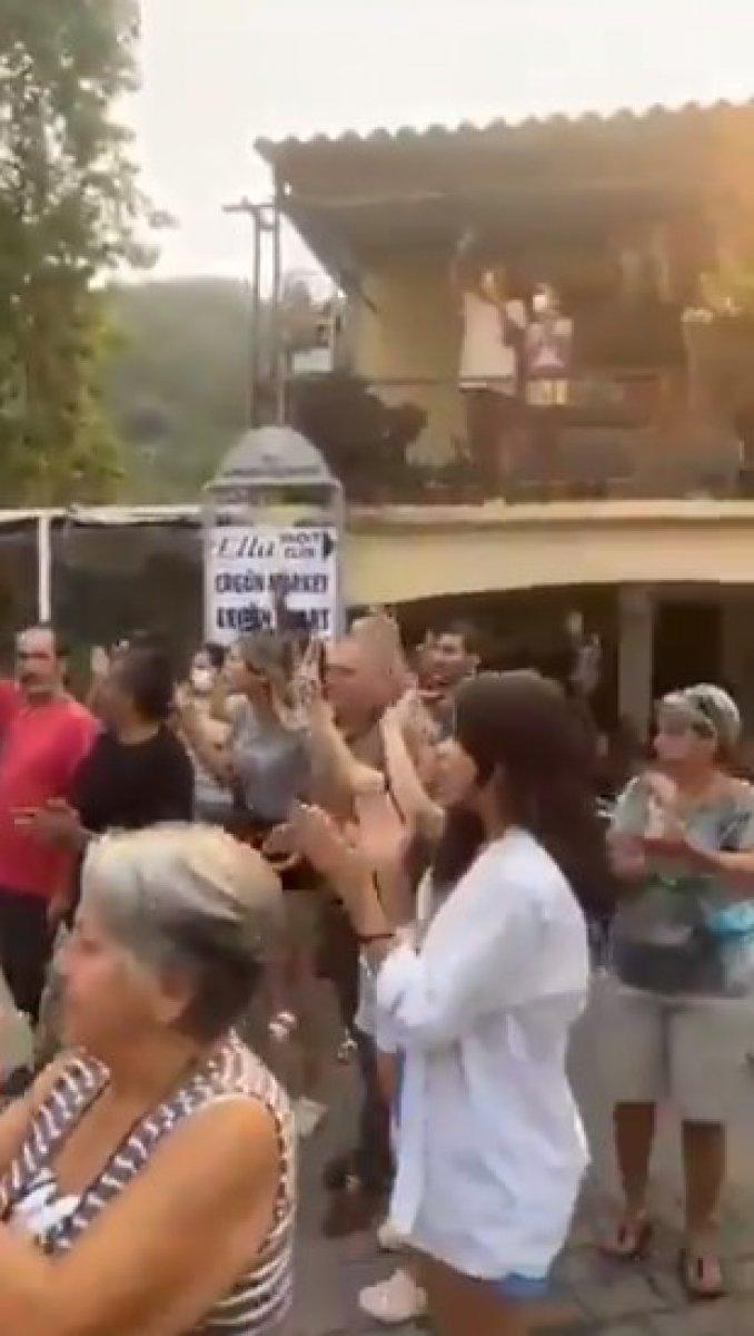 Marmaris'te yangını söndüren itfaiye ekipleri alkışlarla karşılandı