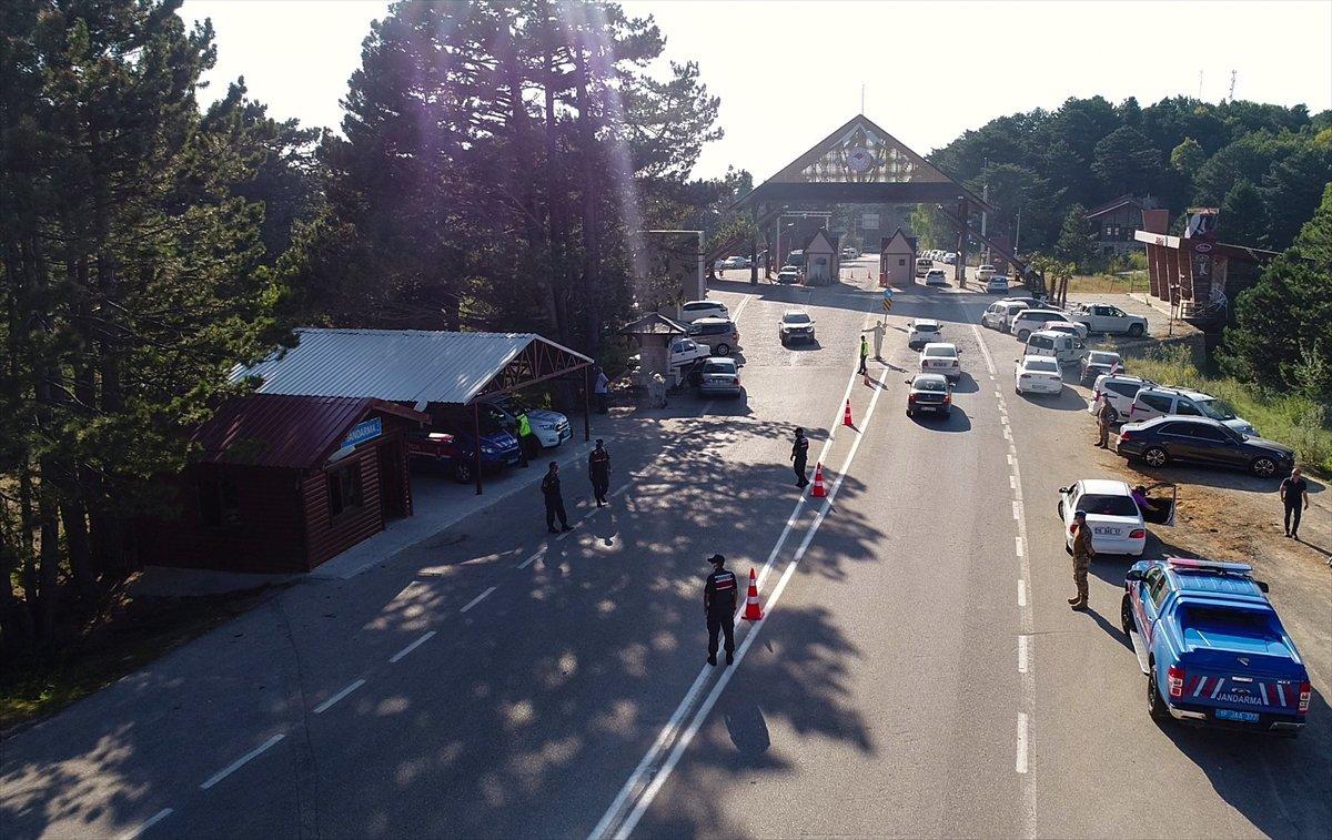 Uludağ'da yangın ihtimaline karşı havadan denetim