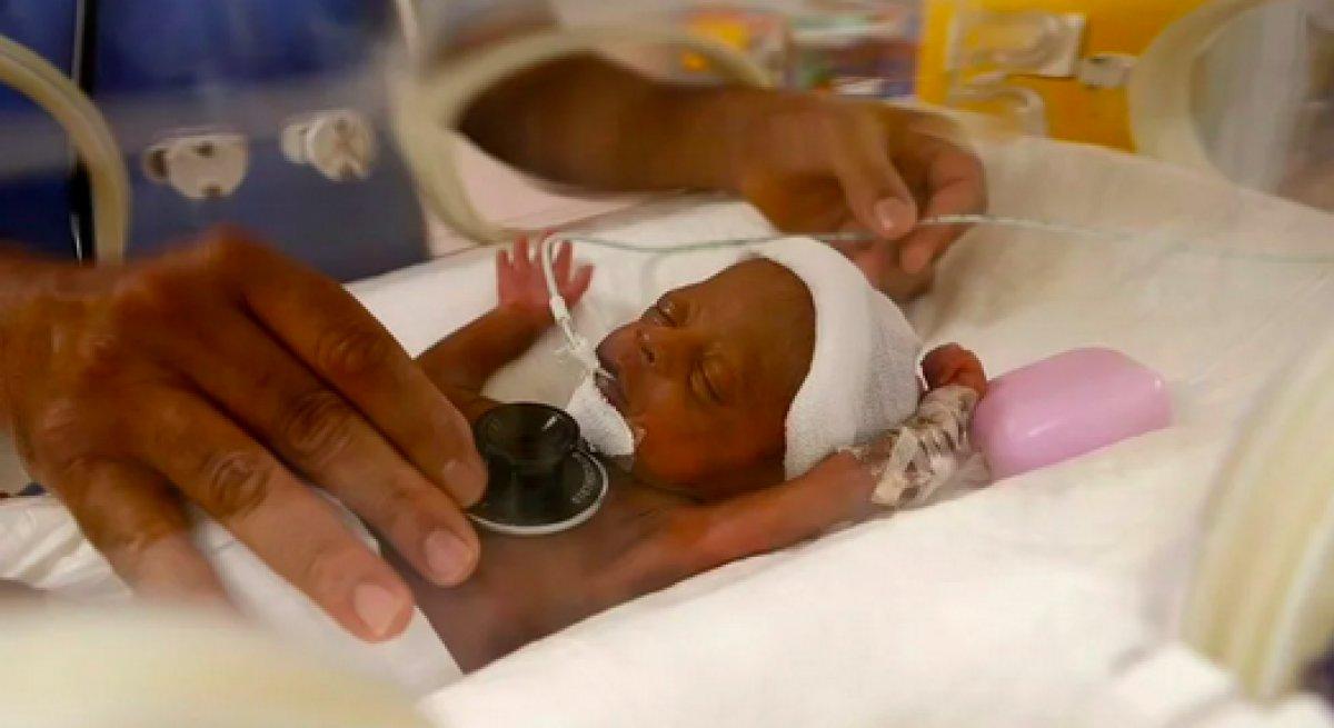 Fas'ta 9 bebek doğuran anne, çocuklarının bakımı ile ilgili konuştu