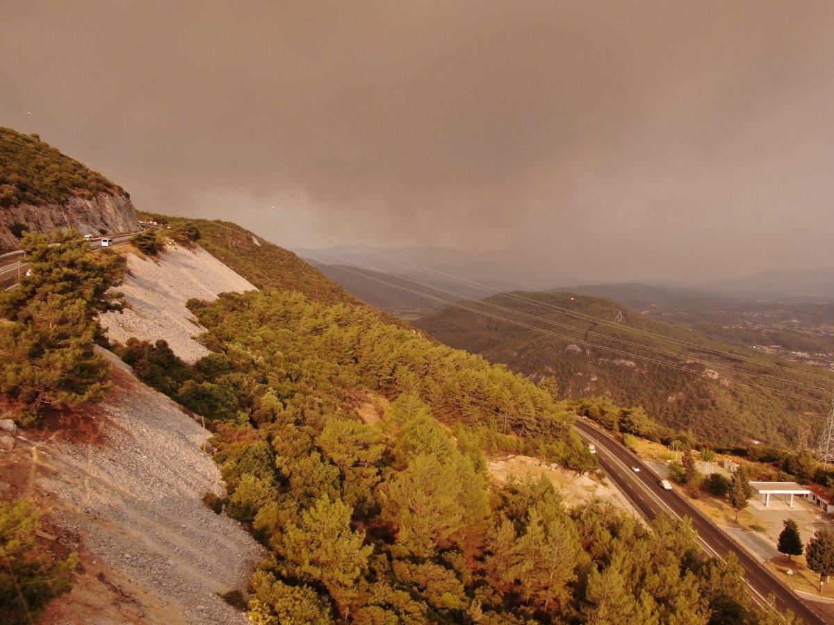Muğla’da gökyüzü griye boyandı