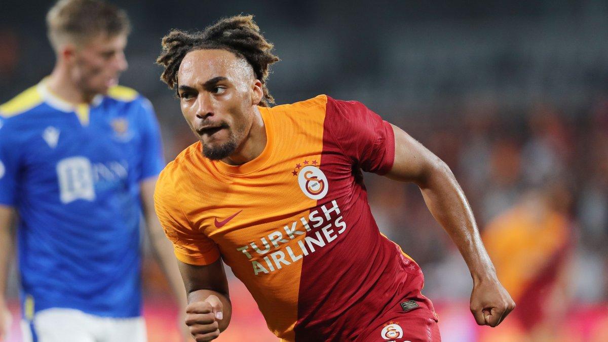Galatasaray St. Johnstone ile berabere kaldı