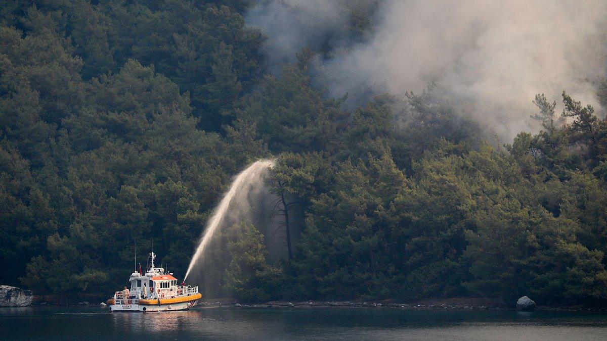 Marmaris'teki yangınlar tamamen söndürüldü