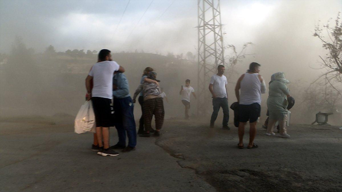 Antalya'da sağanak yağış sevinci