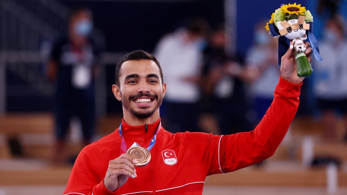 Tokyo 2020'den madalyayla dönen sporcularımız