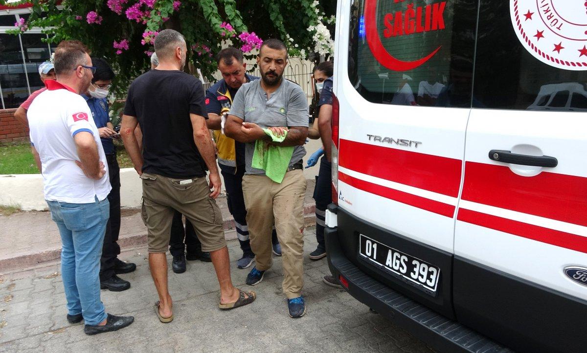 Adana'da temizlik yapmayan çalışanını bıçakladı