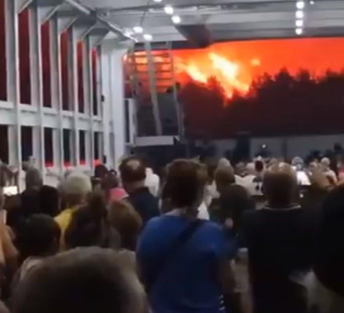 Yunanistan’da yangın: Evia’da yaşayanlar tahliye edildi