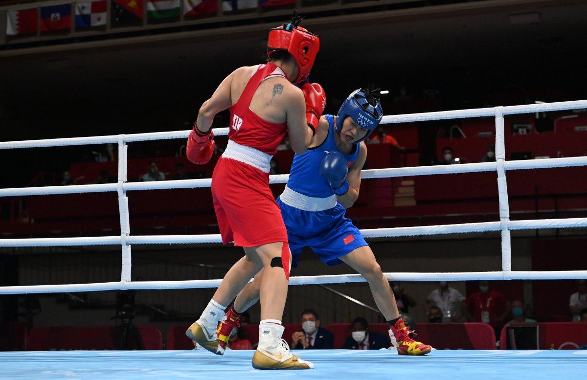 Busenaz Sürmeneli'ye altın madalyayı getiren kroşeler