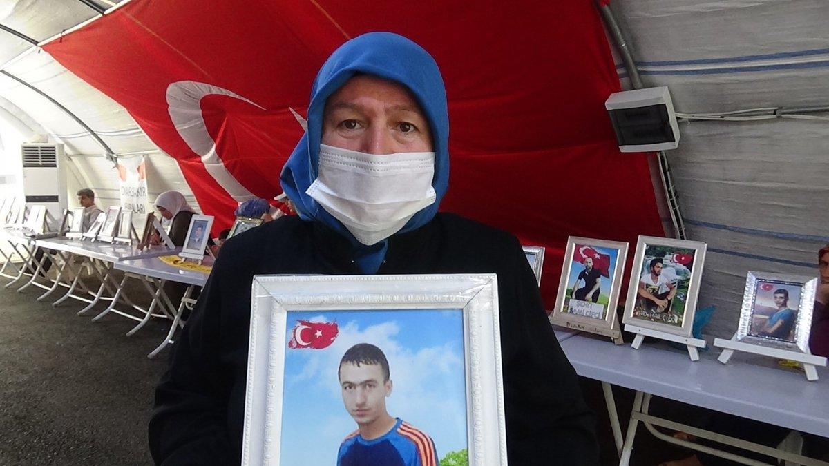 Evlat nöbetindeki anneden PKK'ya tepki: İnsanlıktan çıkmış hayvanlar