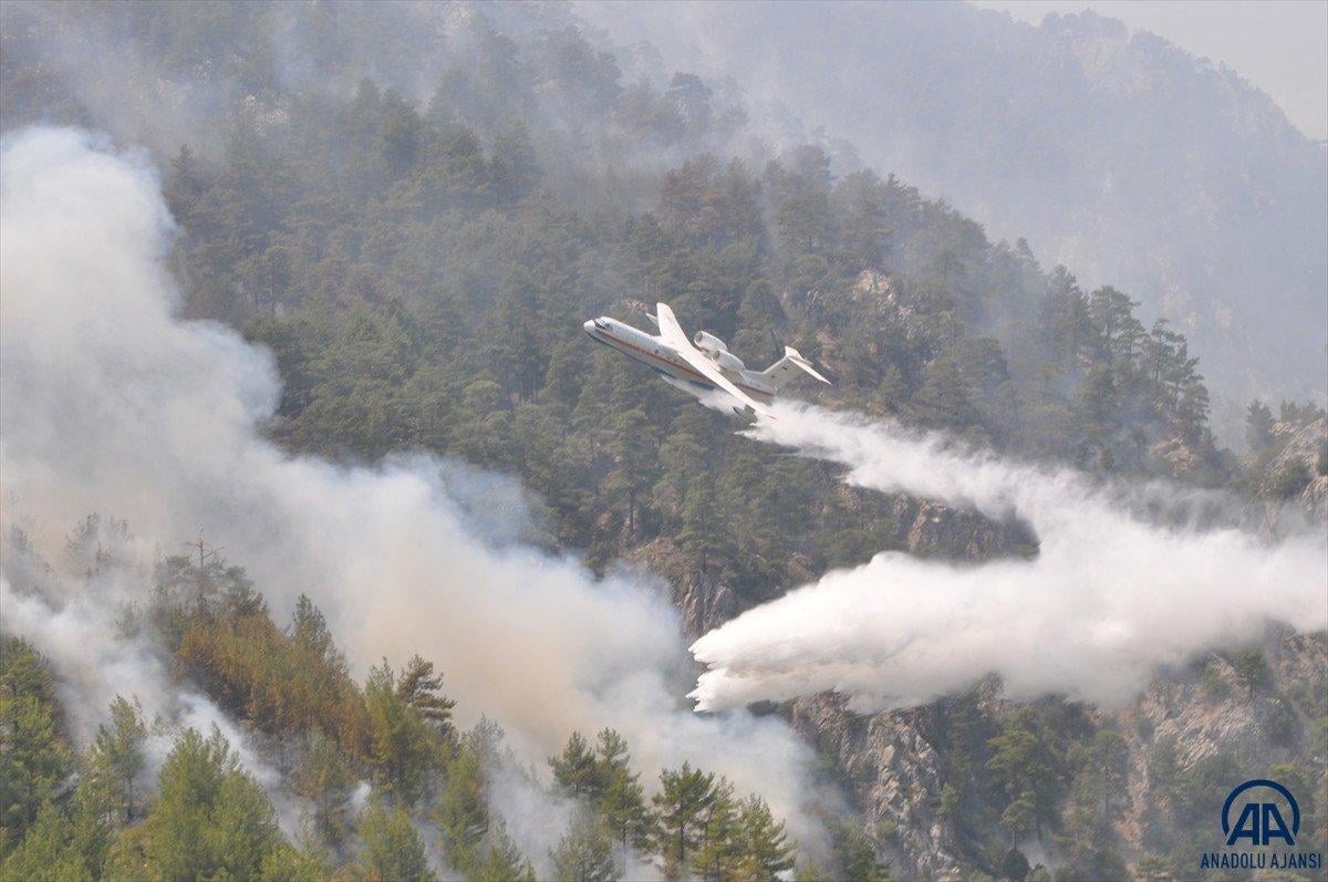 Orman yangınını söndürmek kadar hayati olan işlem: Soğutma