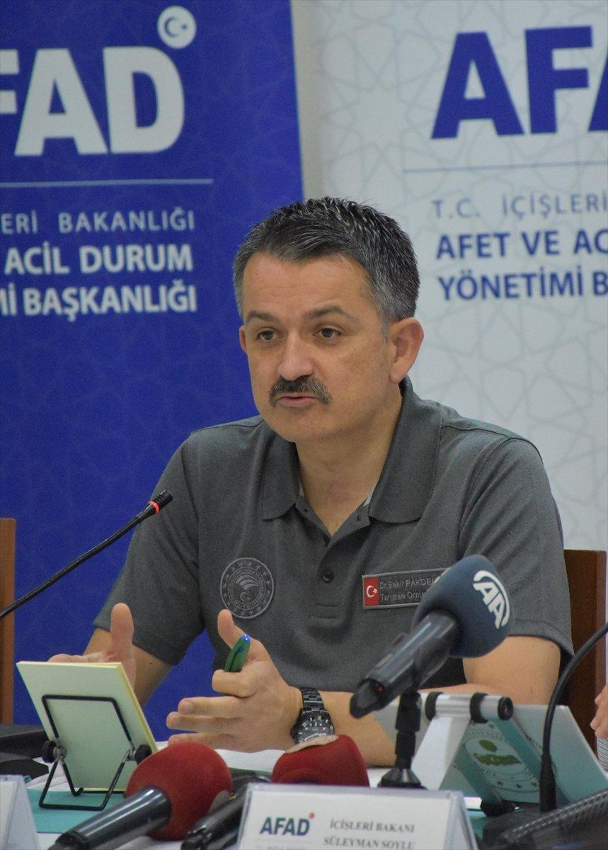 Bekir Pakdemirli: Yunanistan'ın uçak talebi var, değerlendirmeye çalışıyoruz