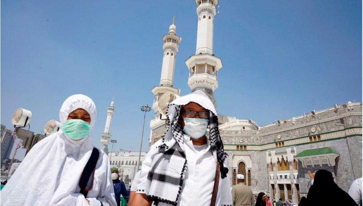 Suudi Arabistan, aylık umre kontenjanını açıkladı