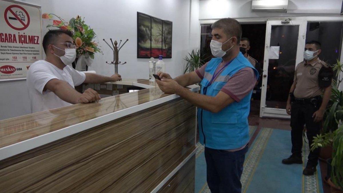 Kırıkkale'de otele ve koronalı müşteriye ceza