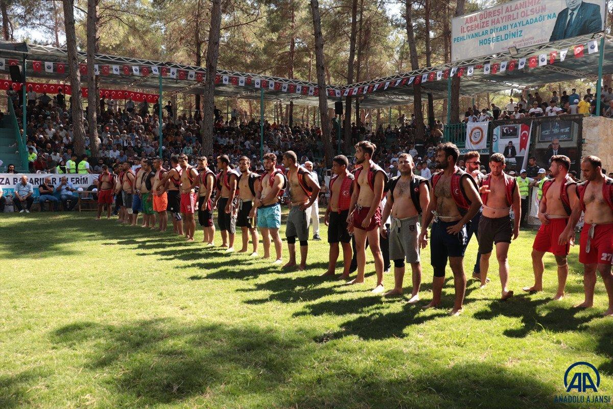 Aba Güreşi Türkiye Şampiyonası'nı Barış Güngör kazandı
