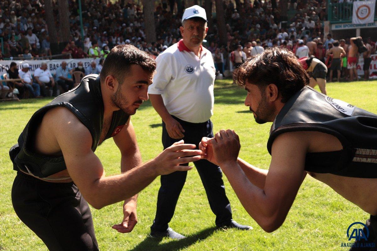 Aba Güreşi Türkiye Şampiyonası'nı Barış Güngör kazandı
