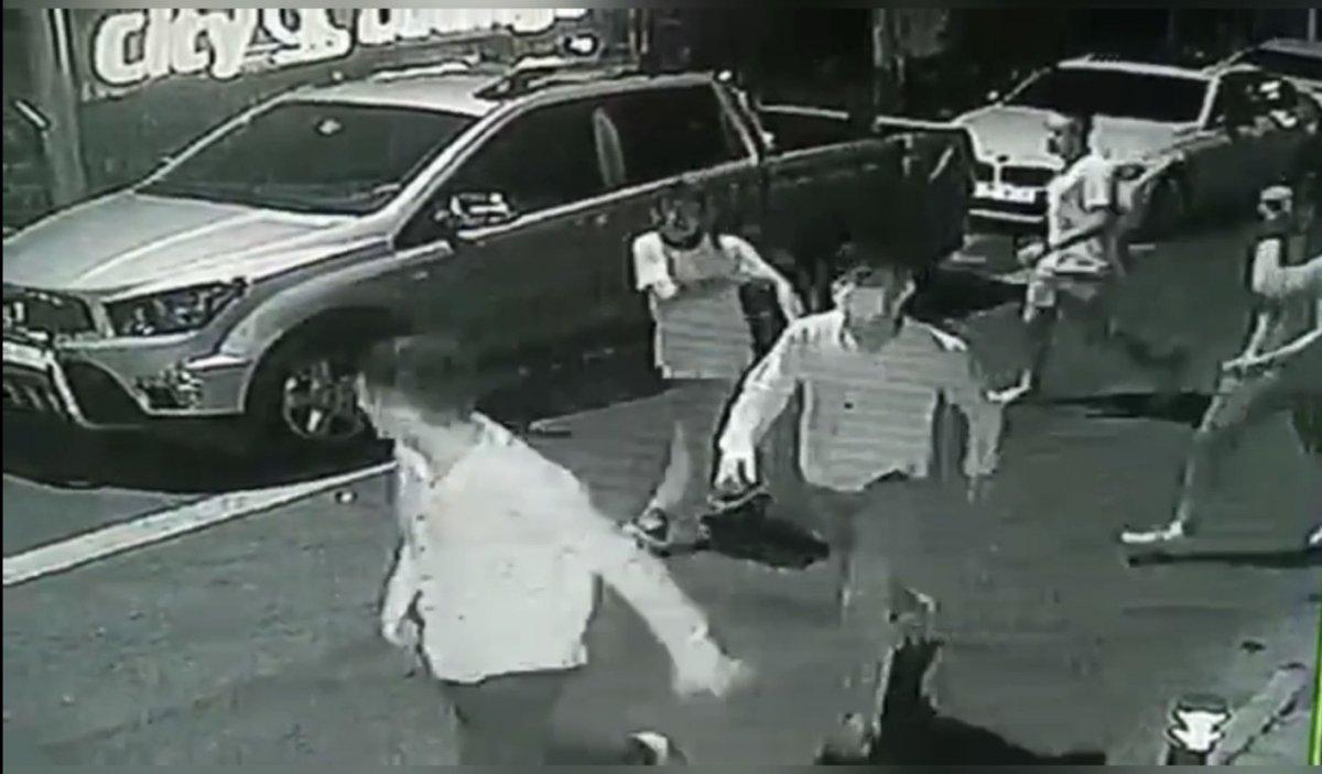 Şişli'deki parkta çıkan kavgayı izleyen yaşlı adam vuruldu