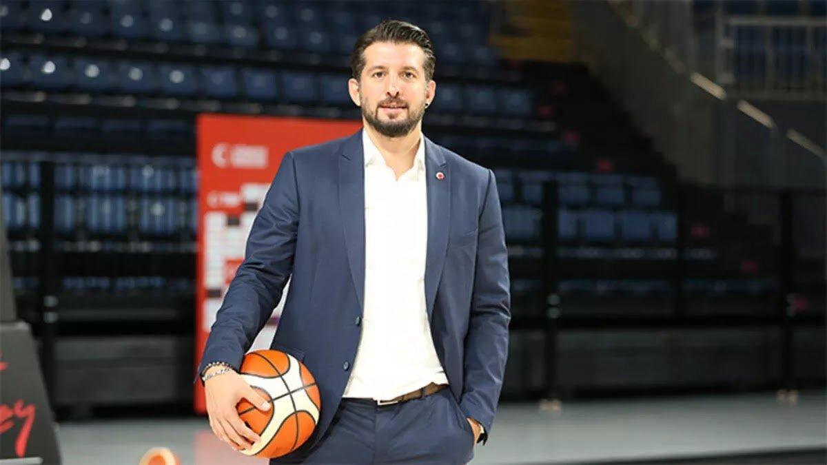 Kerem Tunçeri kimdir? Galatasaray Erkek Basketbol Takımı Genel Direktörü Kerem Tunçeri'nin biyografisi