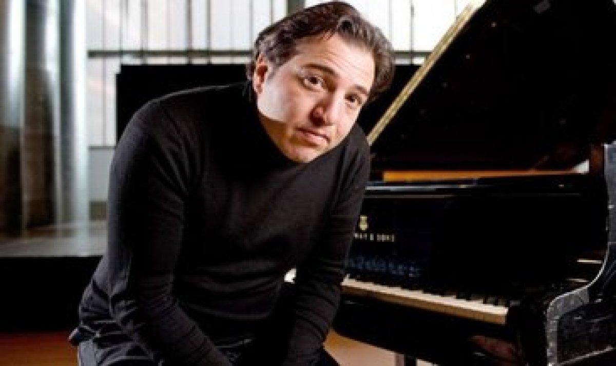 Fazıl Say'dan Afgan ve Suriyeli mültecilerle ilgili paylaşım